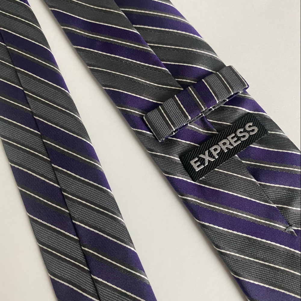 Express Tie